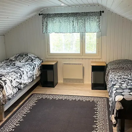Detached House, Sauna And Tub فيلة